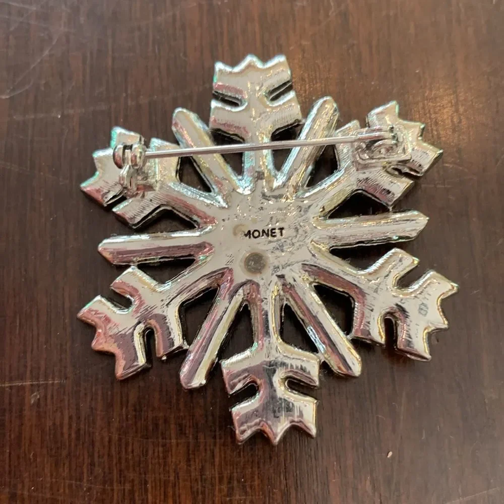 Monet snowflake rhinestone brooch